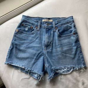 Levi’s Shorts